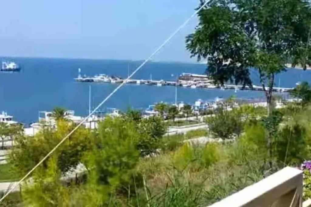 Sea View Maisonette Netflix Ferienhaus